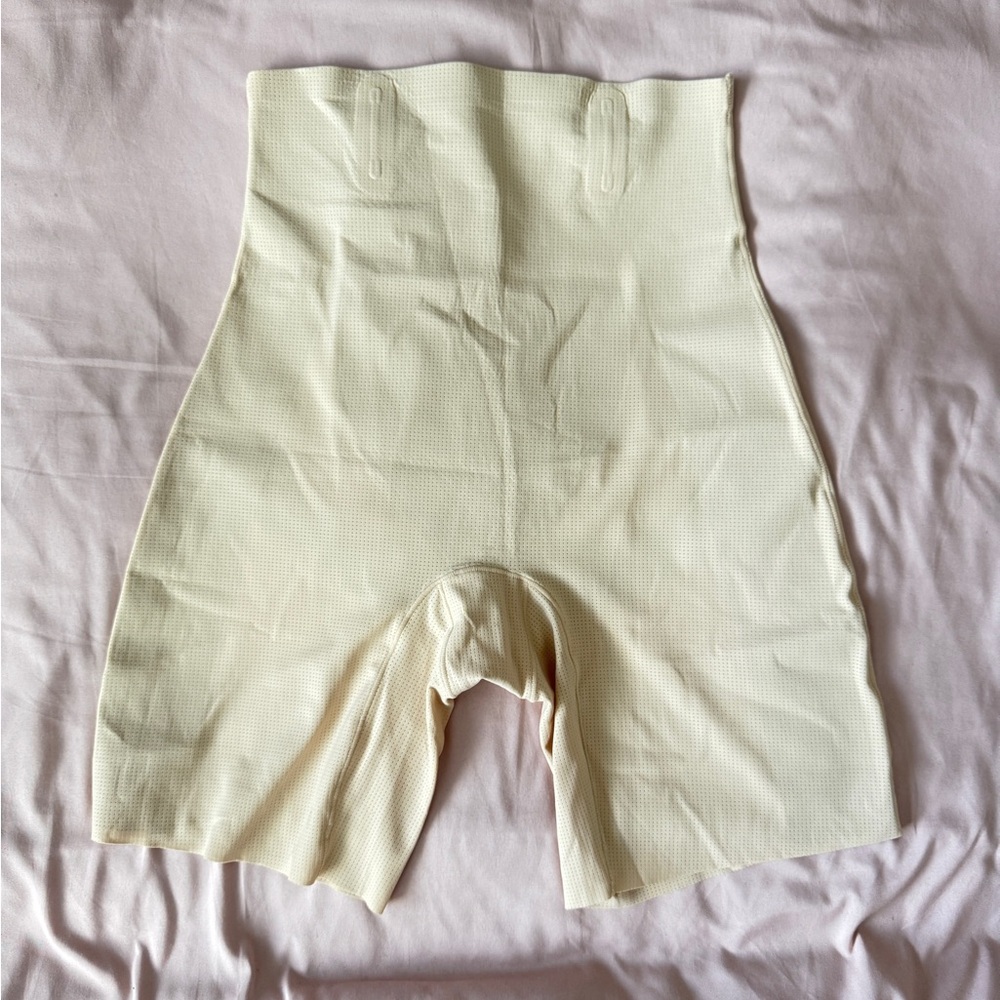 Women’s Shape wear